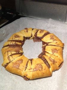 Finished Nutella Wreath. Full of mmmmmmm!